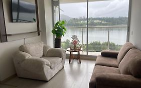 Apartamento con vista al lago Sochagota